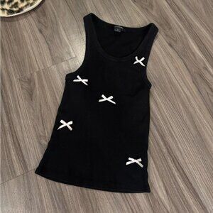 Bow tank top